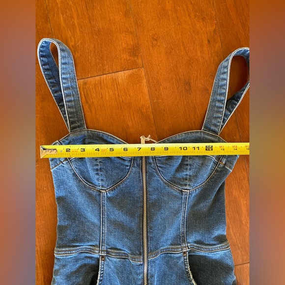 Reformation Kora jumpsuit size 2 BNWT - Picture 3 of 16